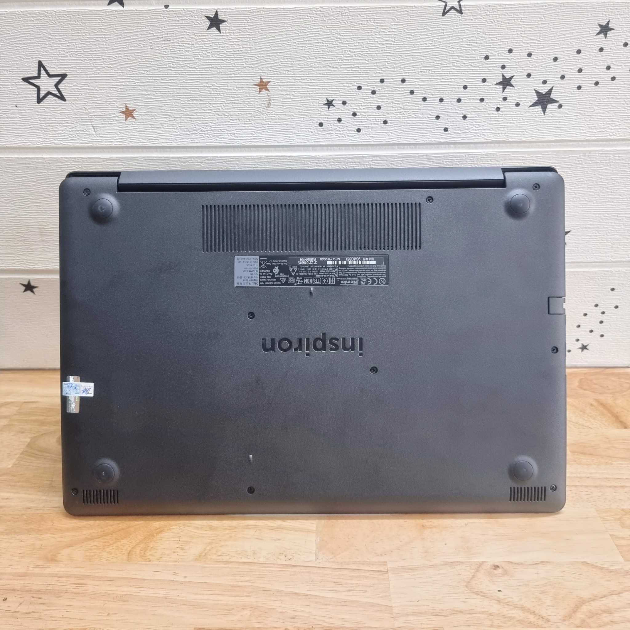 Laptop Dell Inspiron 15 3593