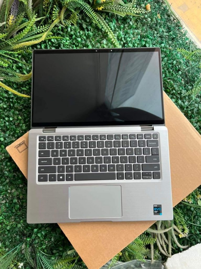 Laptop Dell Laitude 7420 2in1 Intel Core i7 1185G7 Ram 32gb SSD 512gb Màn hình 14inch FHD cảm ứng đa điểm